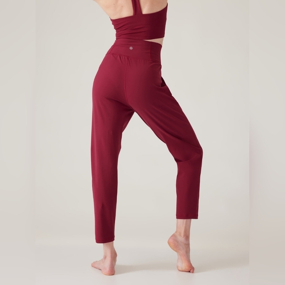 ATHLETA Elation Pant Joggers Coffeeberry Size Medium NWT - Picture 3 of 3